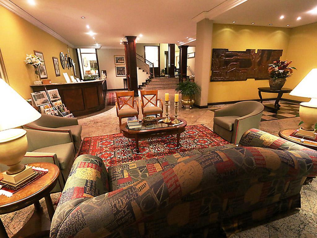 Village Hotel Ponta Grossa  Eksteriør billede