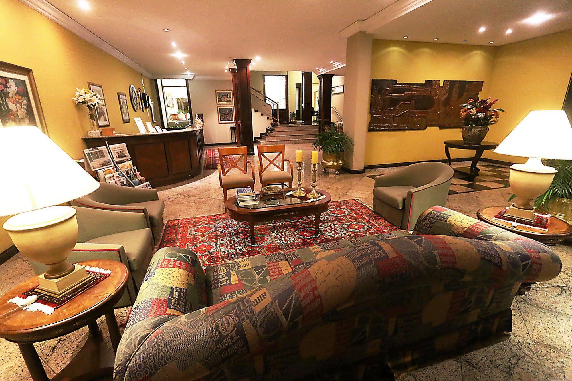 Village Hotel Ponta Grossa  Eksteriør billede